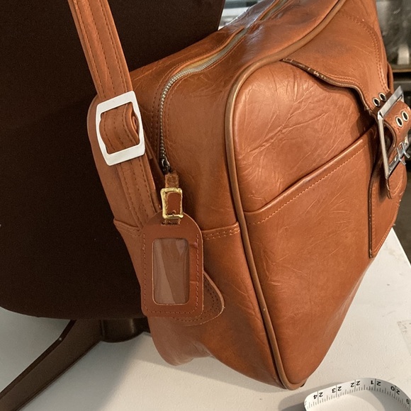 Unbranded Travel Tote Purse Silver Buckle Close and Luggage Tag made in Korea - Picture 3 of 16